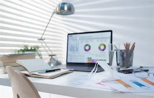 读法律在高中选什么课